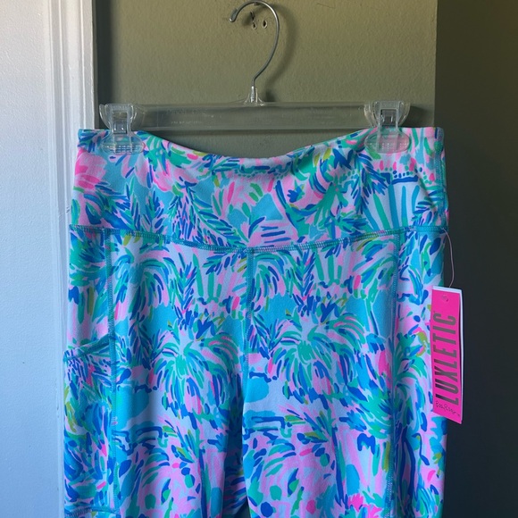 Lilly Pulitzer Women’s Weekender High Rise Midi Print Leggings NWT - Picture 3 of 7